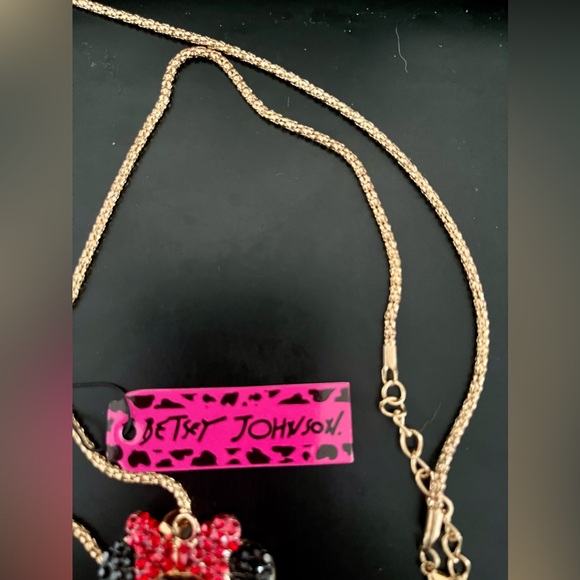 Betsy Johnson Minnie Mouse Necklace. - Picture 5 of 6